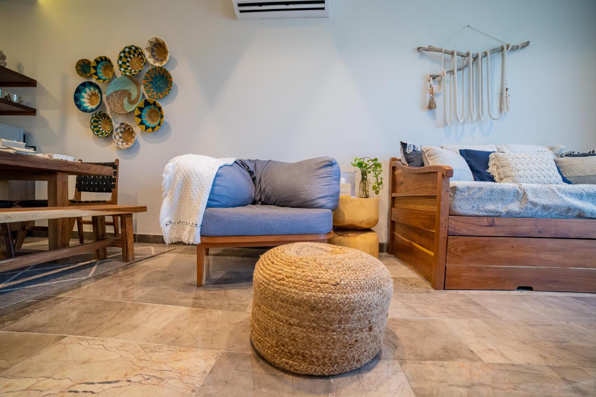 Apartment Amira District By