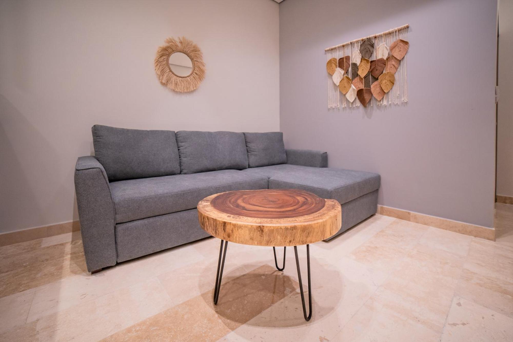 Amira District By Apartment *
