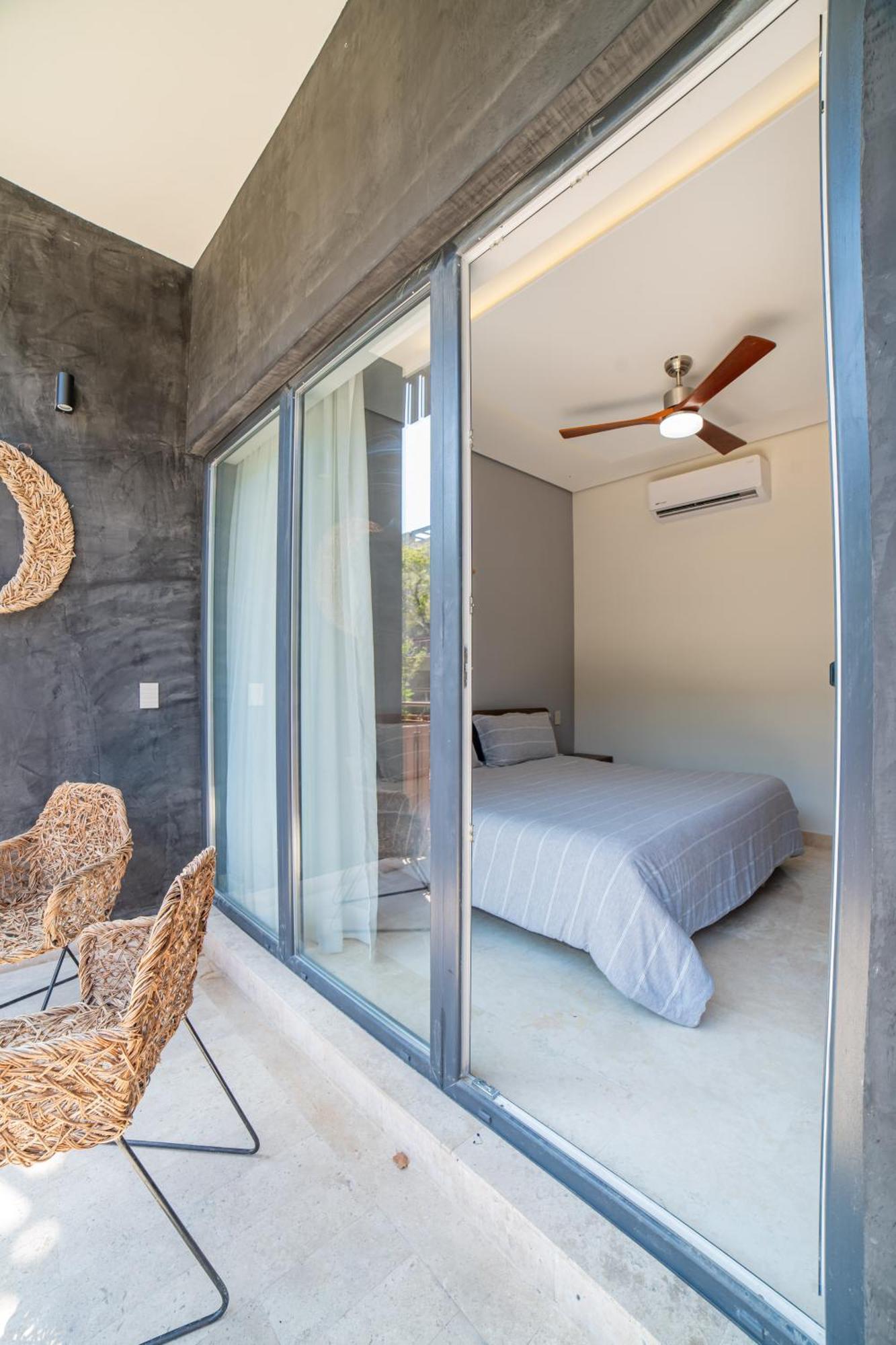 Apartment Amira District By