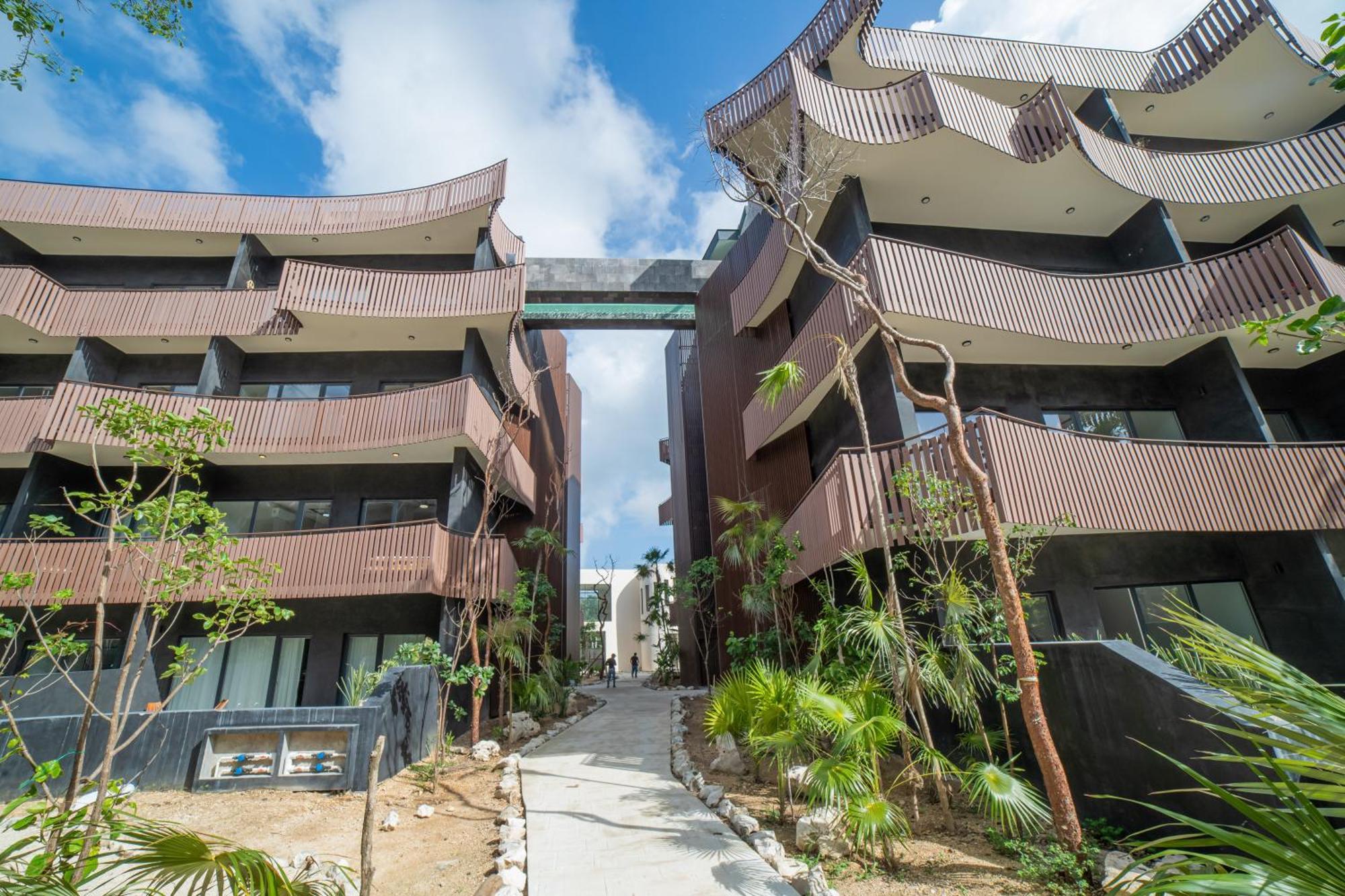 Amira District By Apartment *