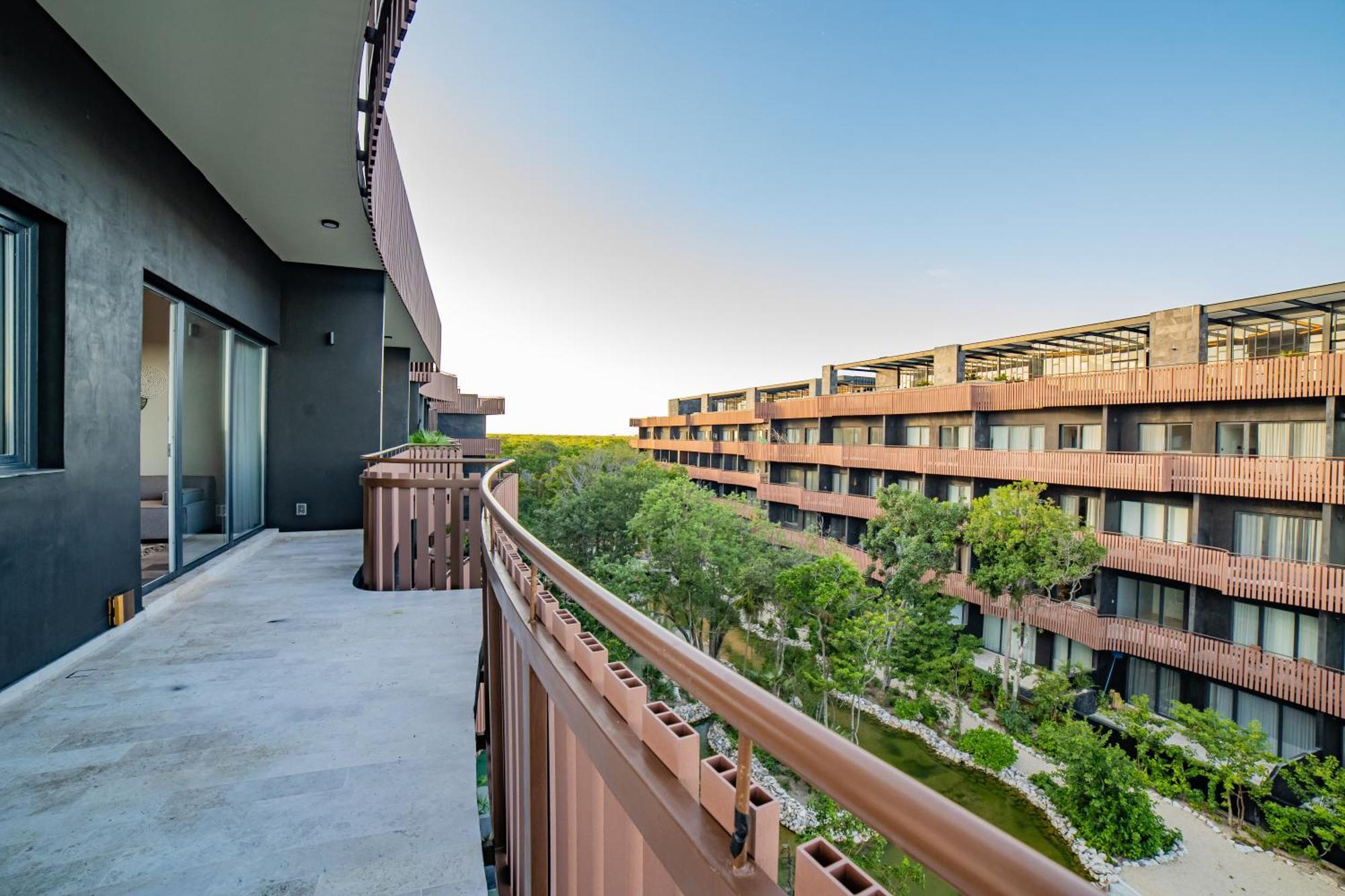 Amira District By Apartment Tulum